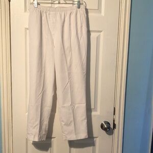Women’s White Pants
